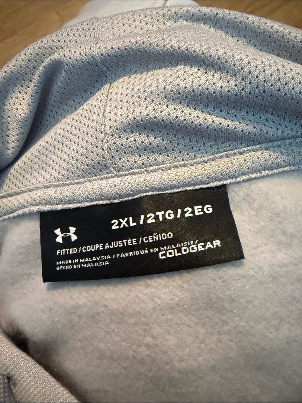 Under Armour Men’s Pale Gray Pullover Hoodie - Picture 3 of 4